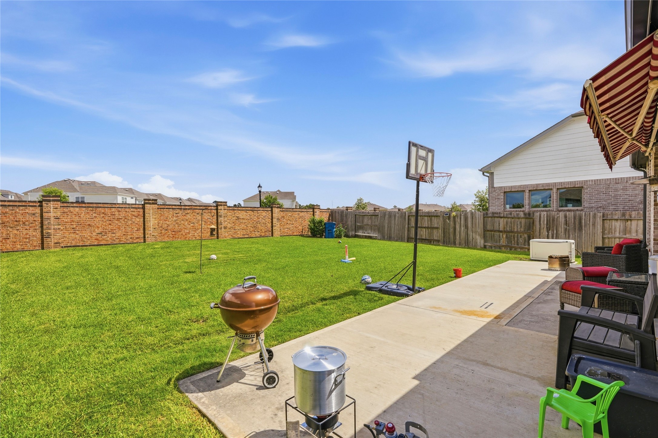15647 Roscobie Park Drive Property Photo 34