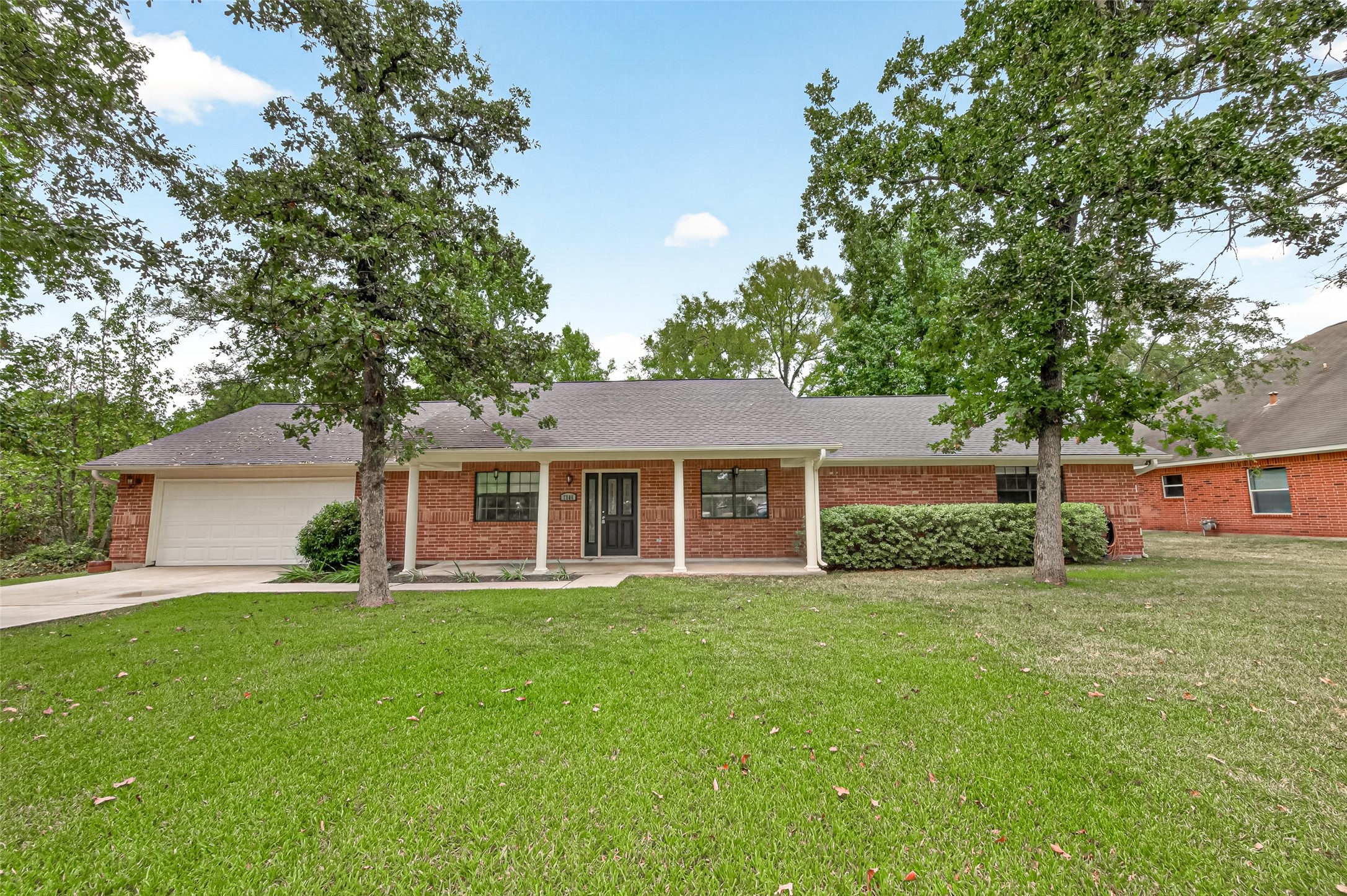 7506 Wedgewood Drive Property Photo 1
