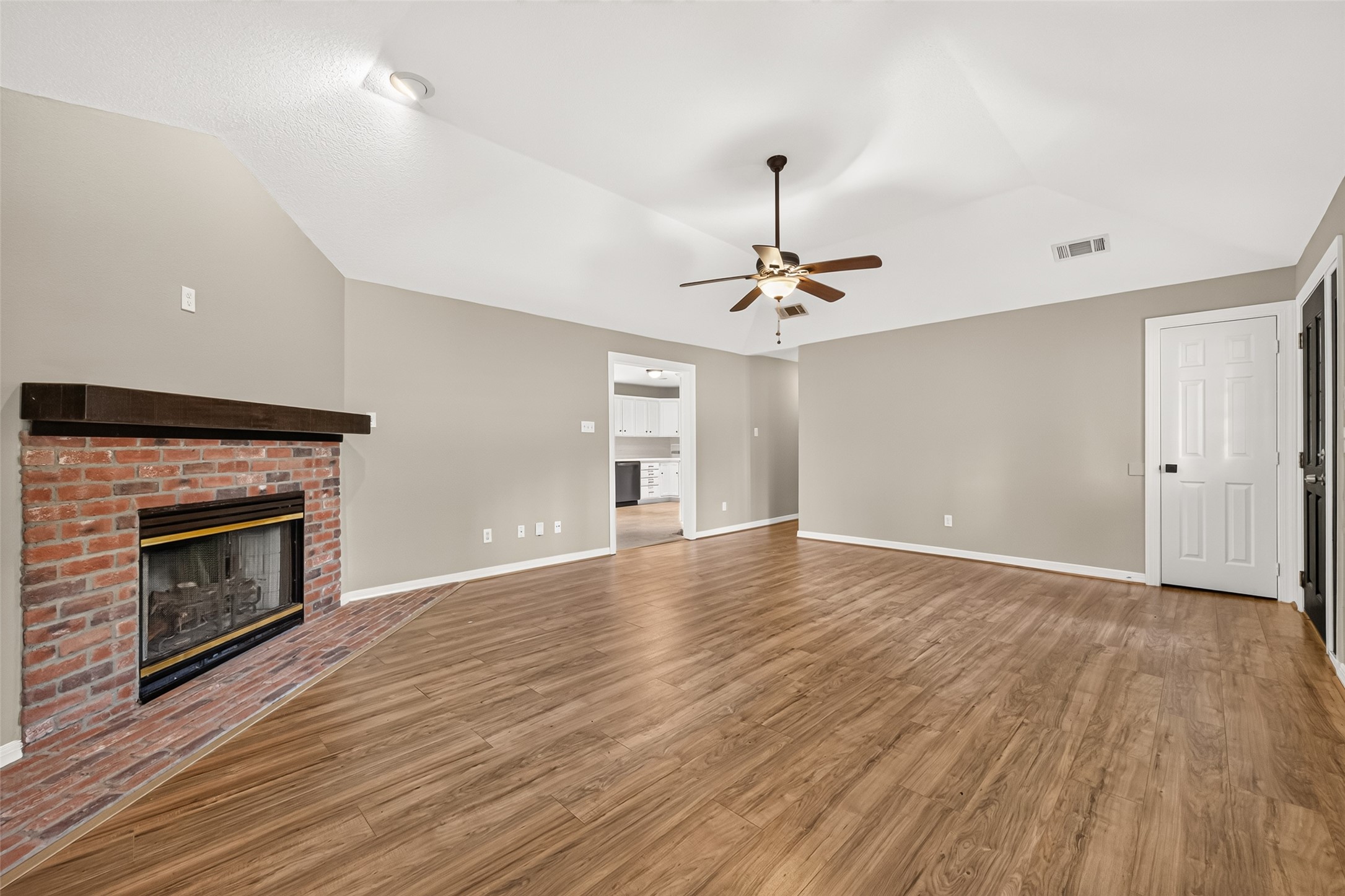 7506 Wedgewood Drive Property Photo 7