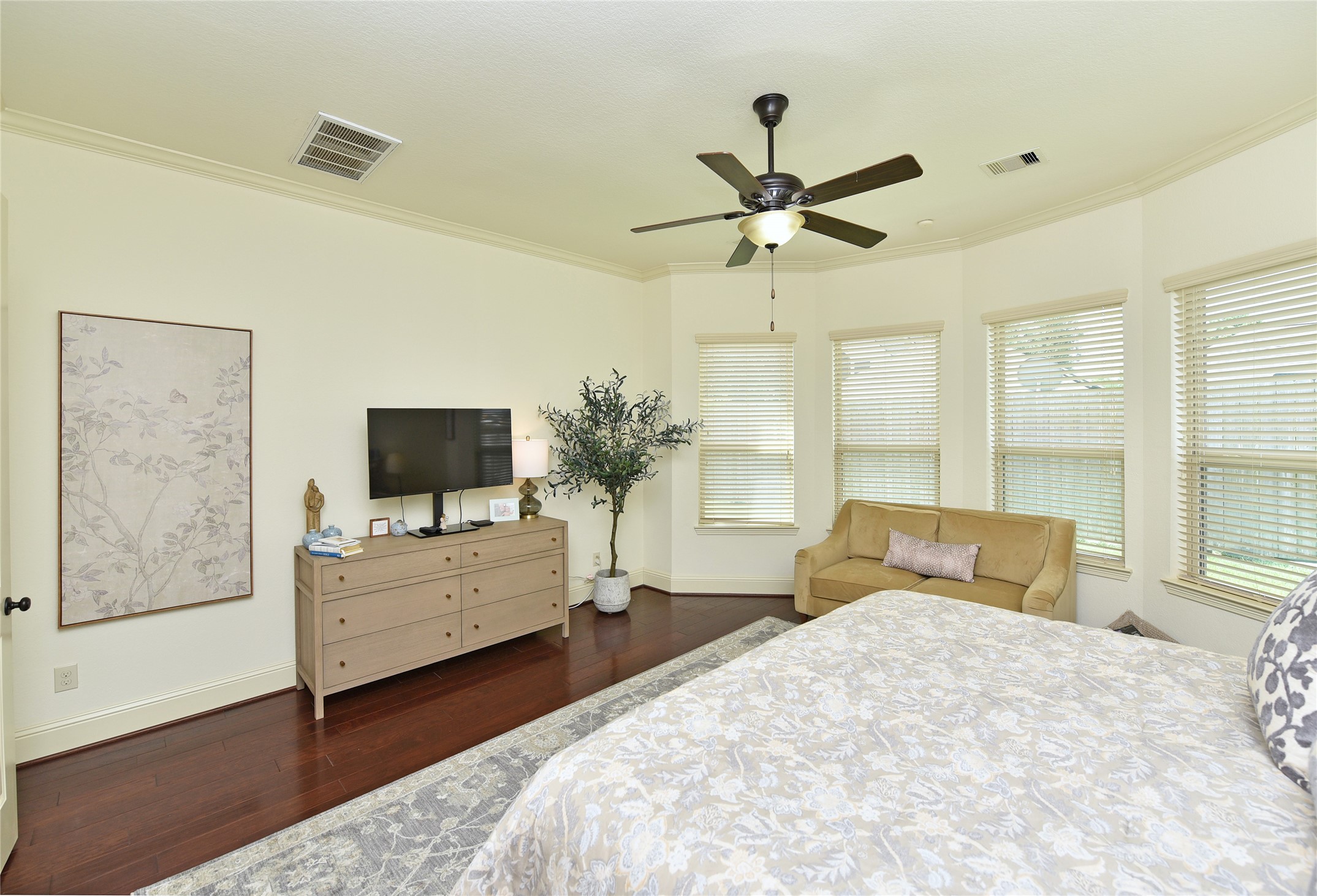 13117 Stoneleigh Terrace Drive Property Photo 17