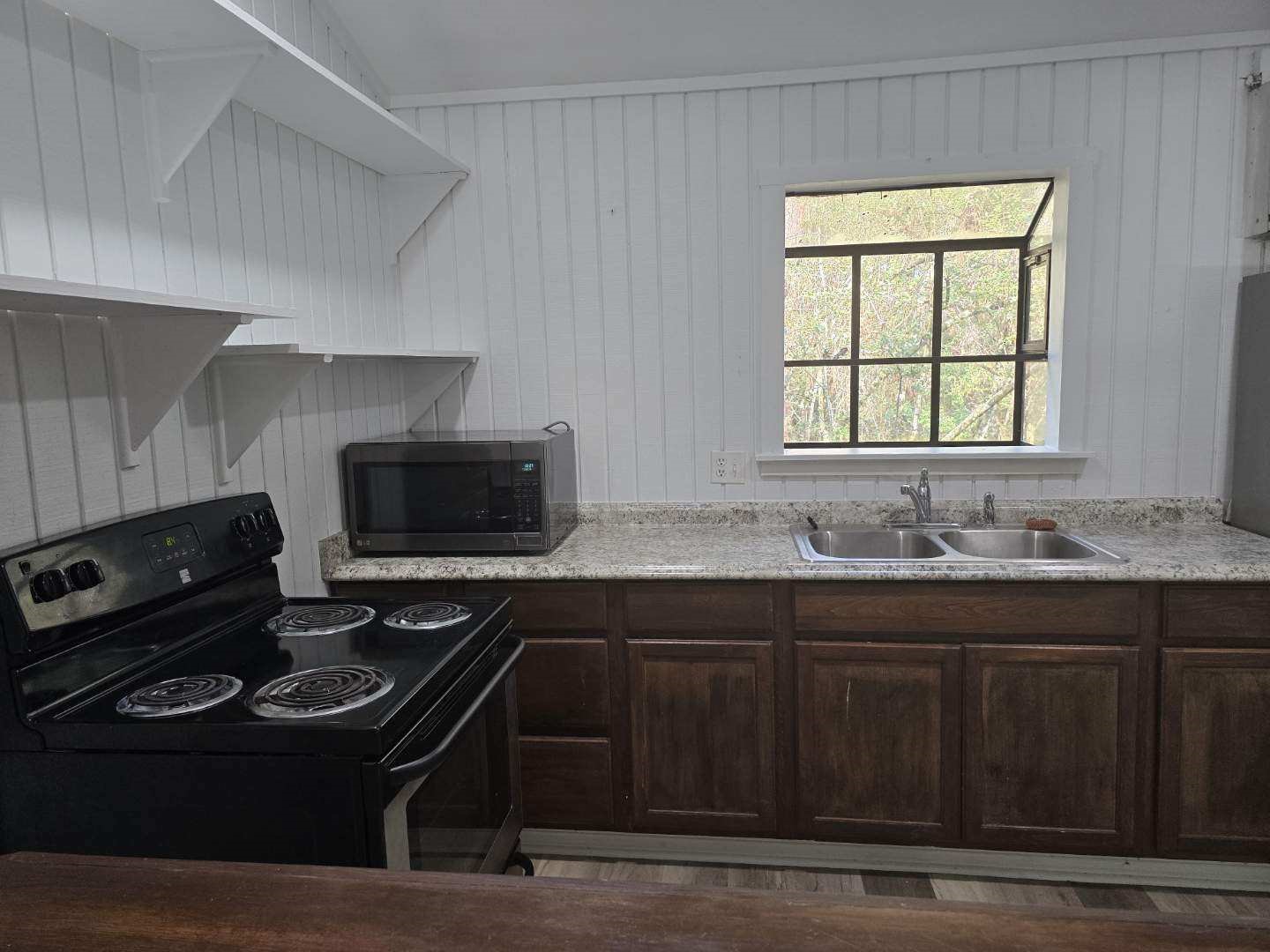 11109 Newton Circle Property Photo 18