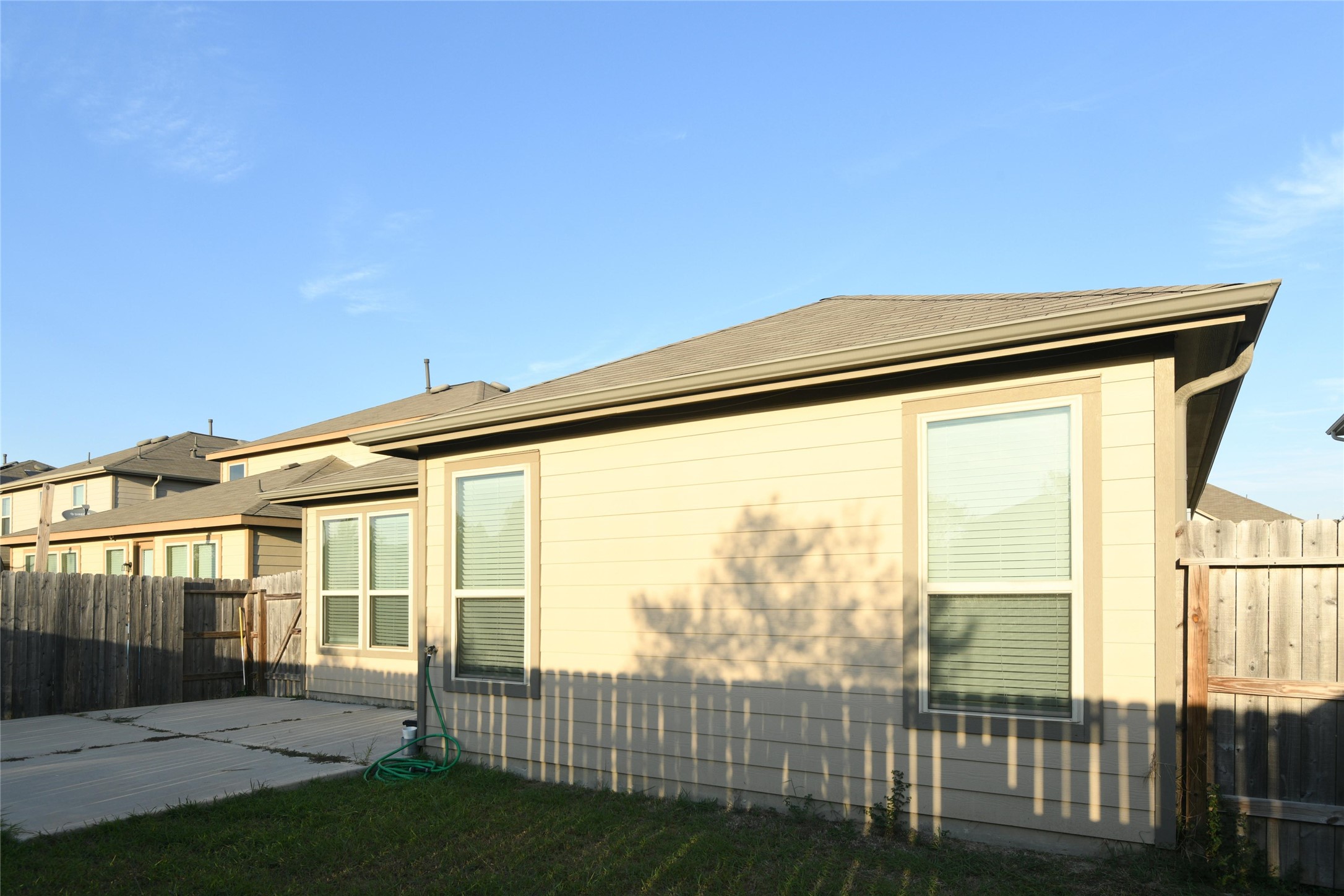 12051 Main Oak Street Property Photo 18