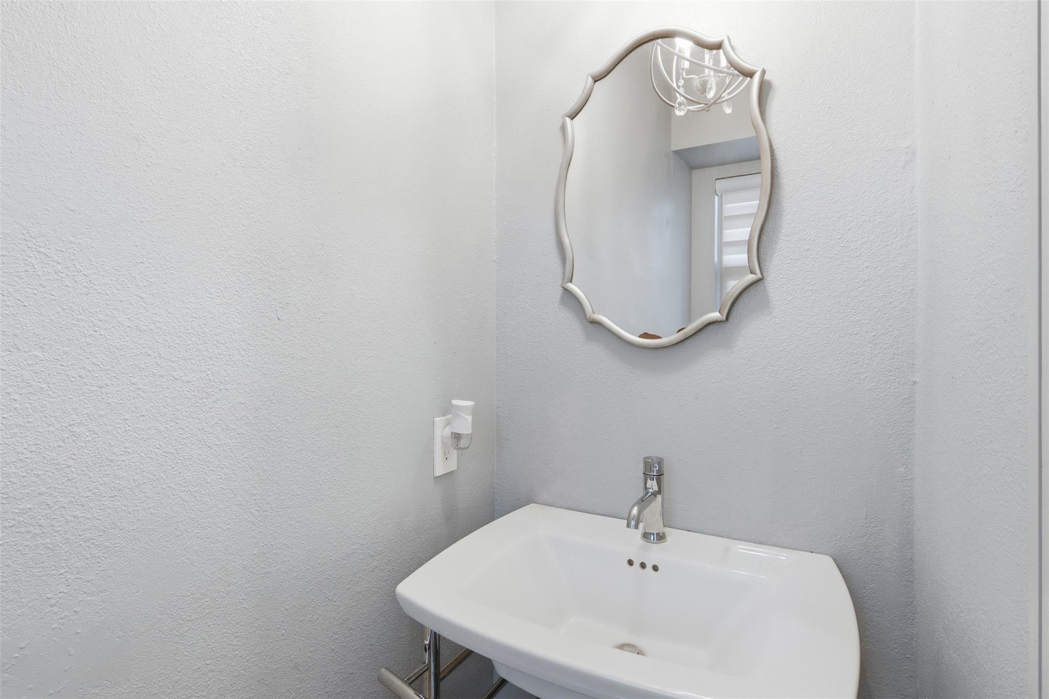 6518 Elmgrove Road Property Photo 31