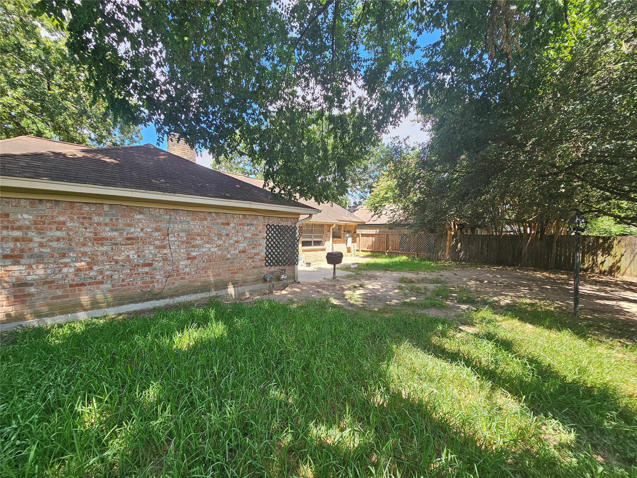 29402 Loddington Street Property Photo 10