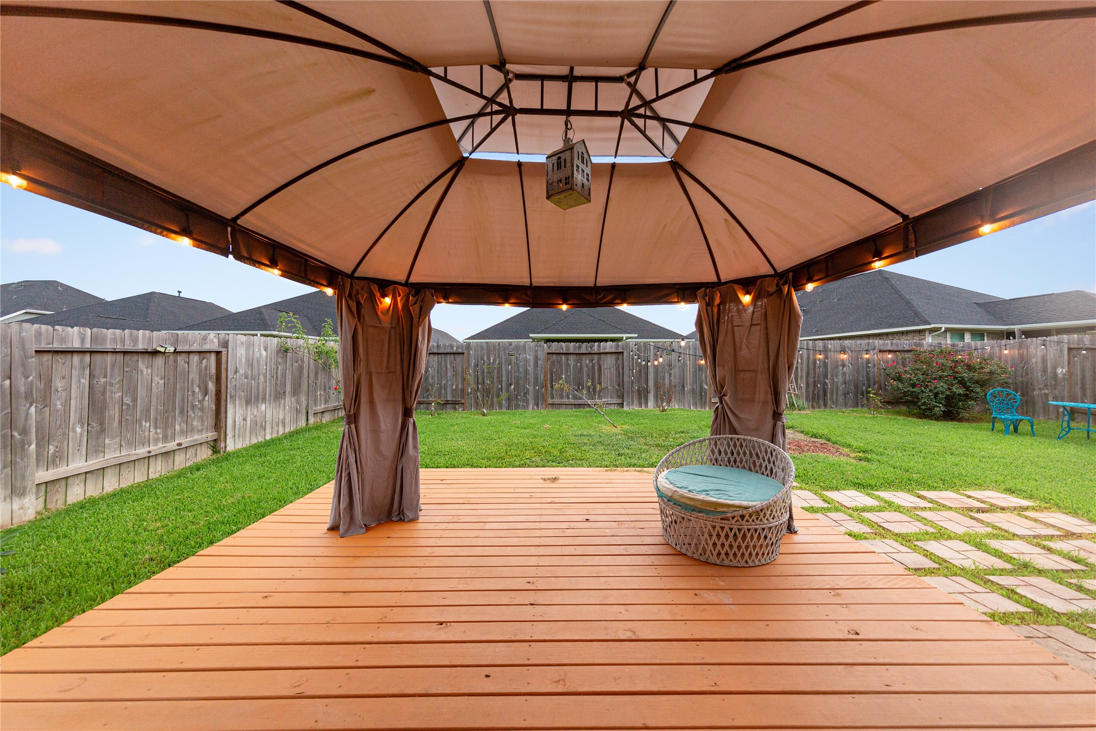 31206 Whitfield Court Property Photo 20