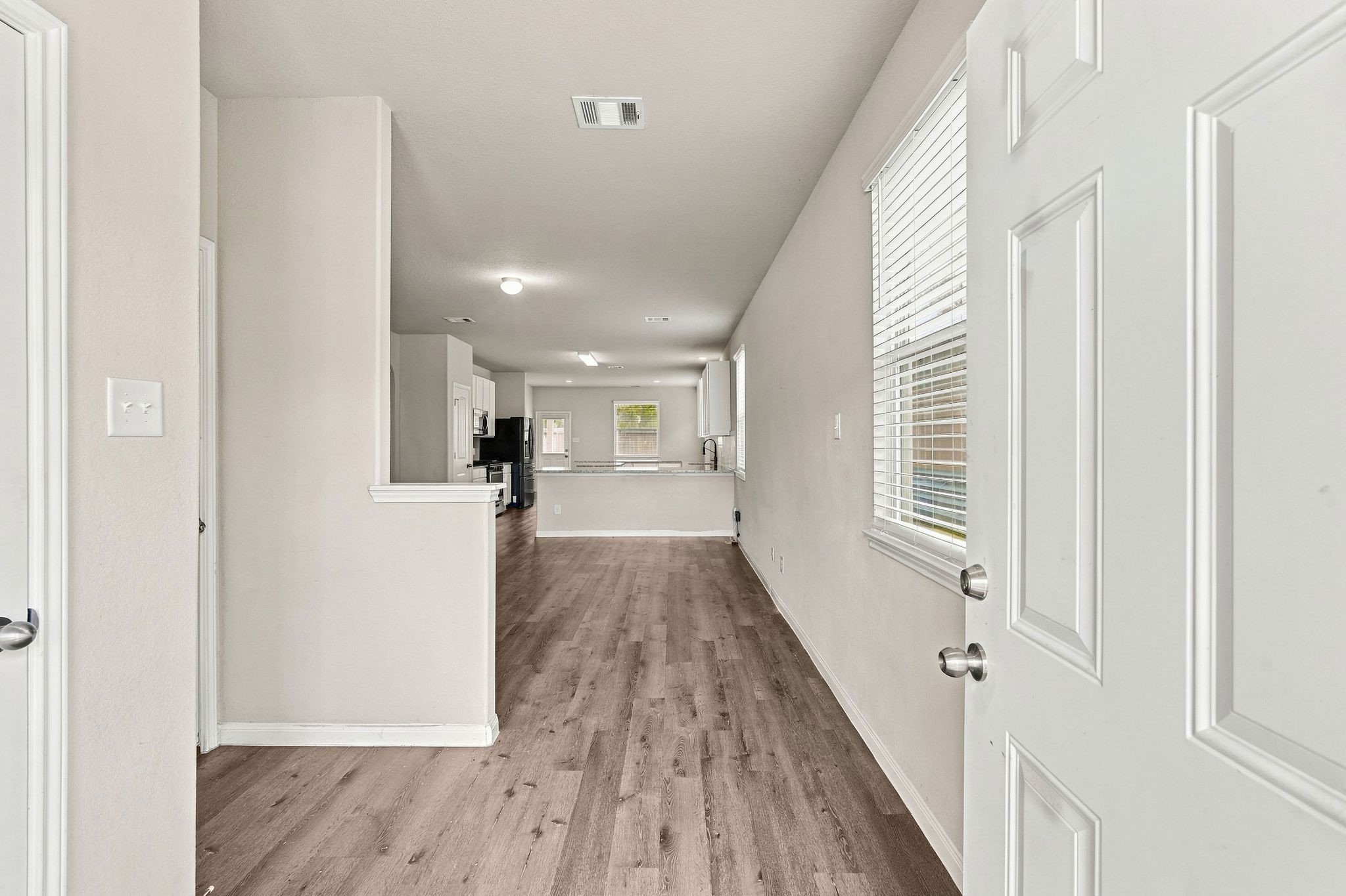 22322 Clear Castle Drive Property Photo 4