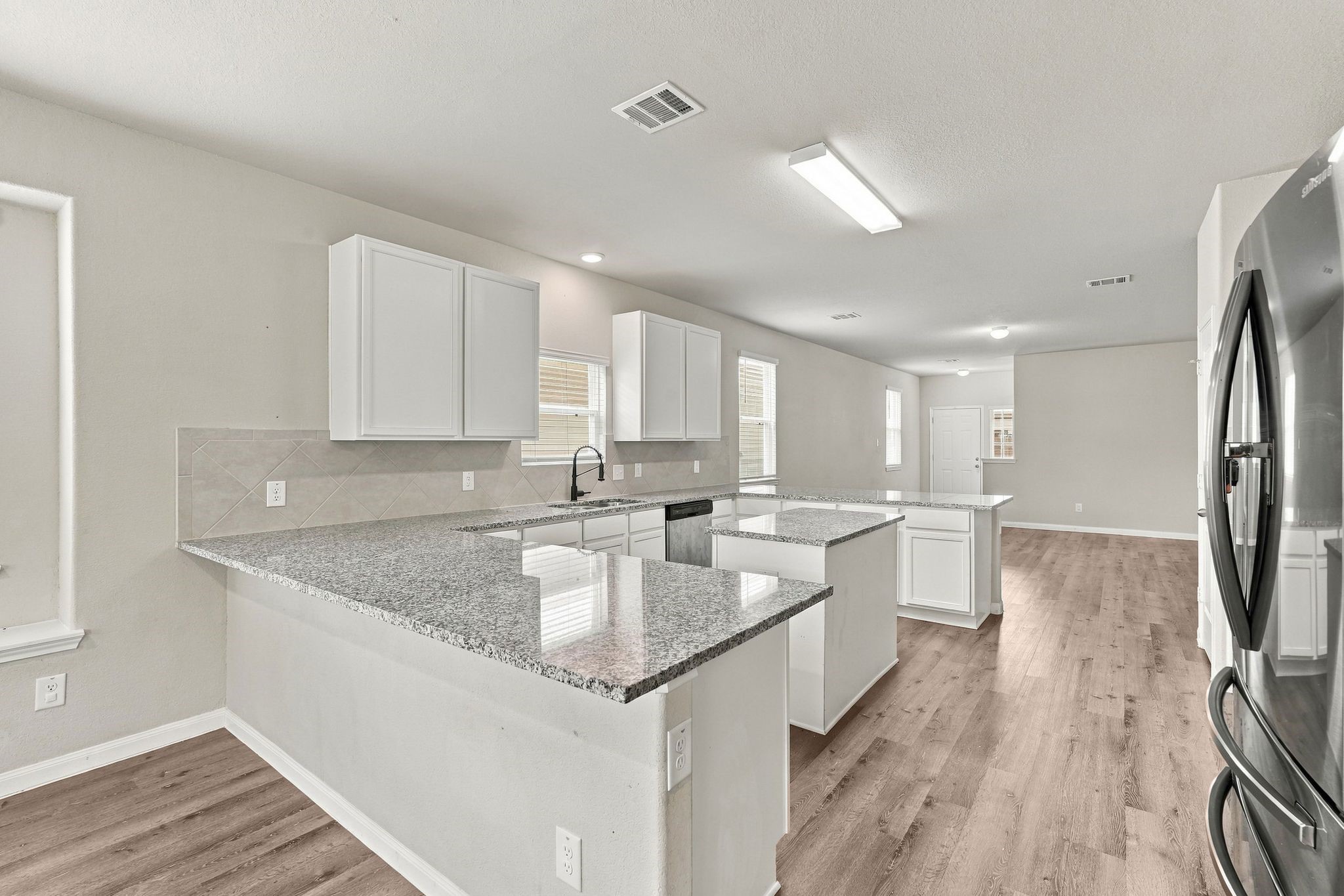 22322 Clear Castle Drive Property Photo 12