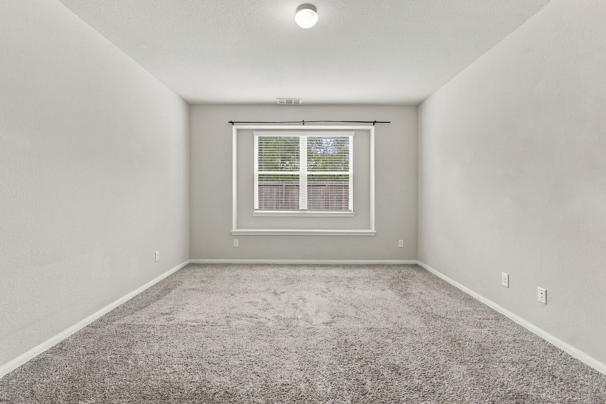 22322 Clear Castle Drive Property Photo 18