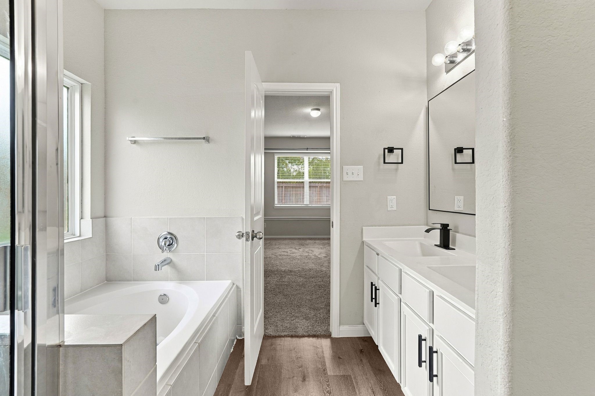 22322 Clear Castle Drive Property Photo 20