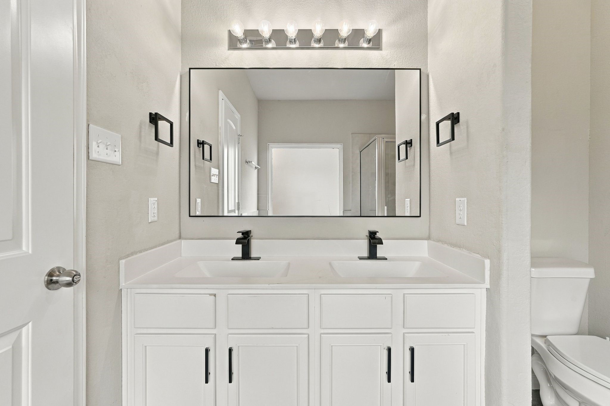 22322 Clear Castle Drive Property Photo 21