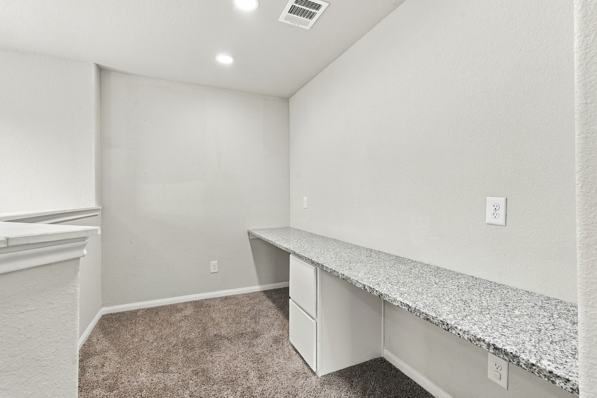 22322 Clear Castle Drive Property Photo 28