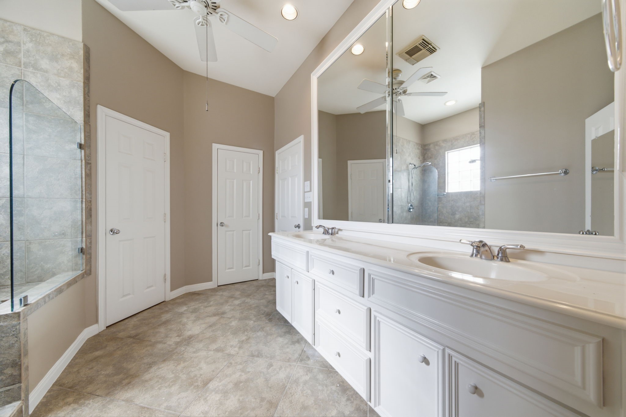 1807 Wilson Street Property Photo 29