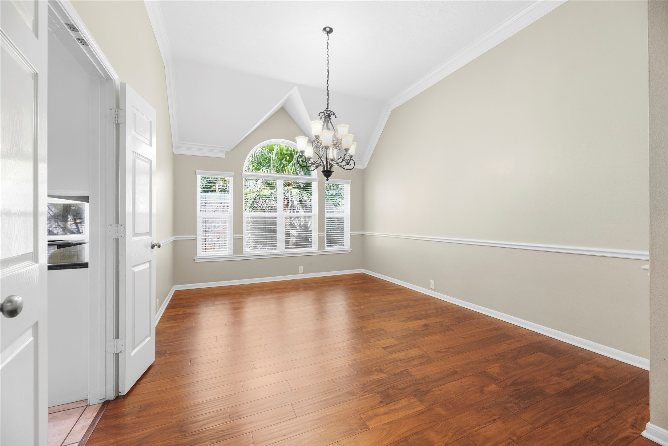 9223 Symphonic Lane Property Photo 12