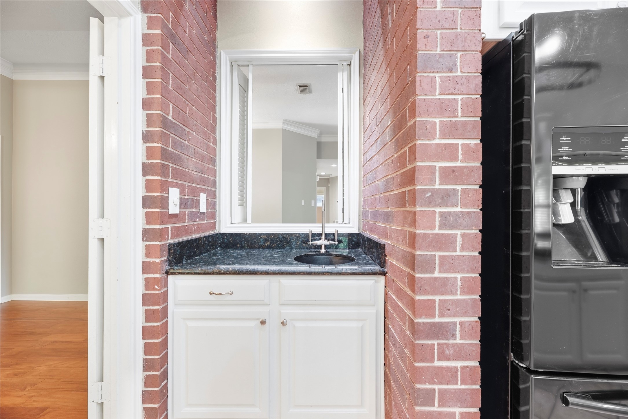 9223 Symphonic Lane Property Photo 14