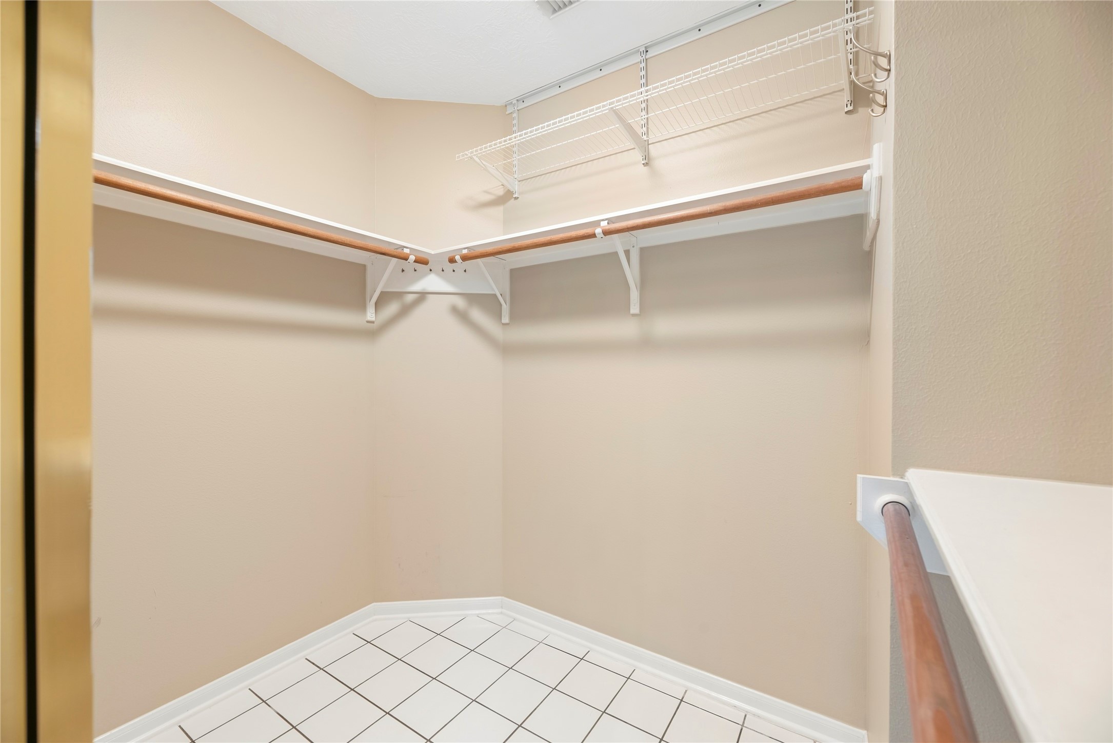 9223 Symphonic Lane Property Photo 29
