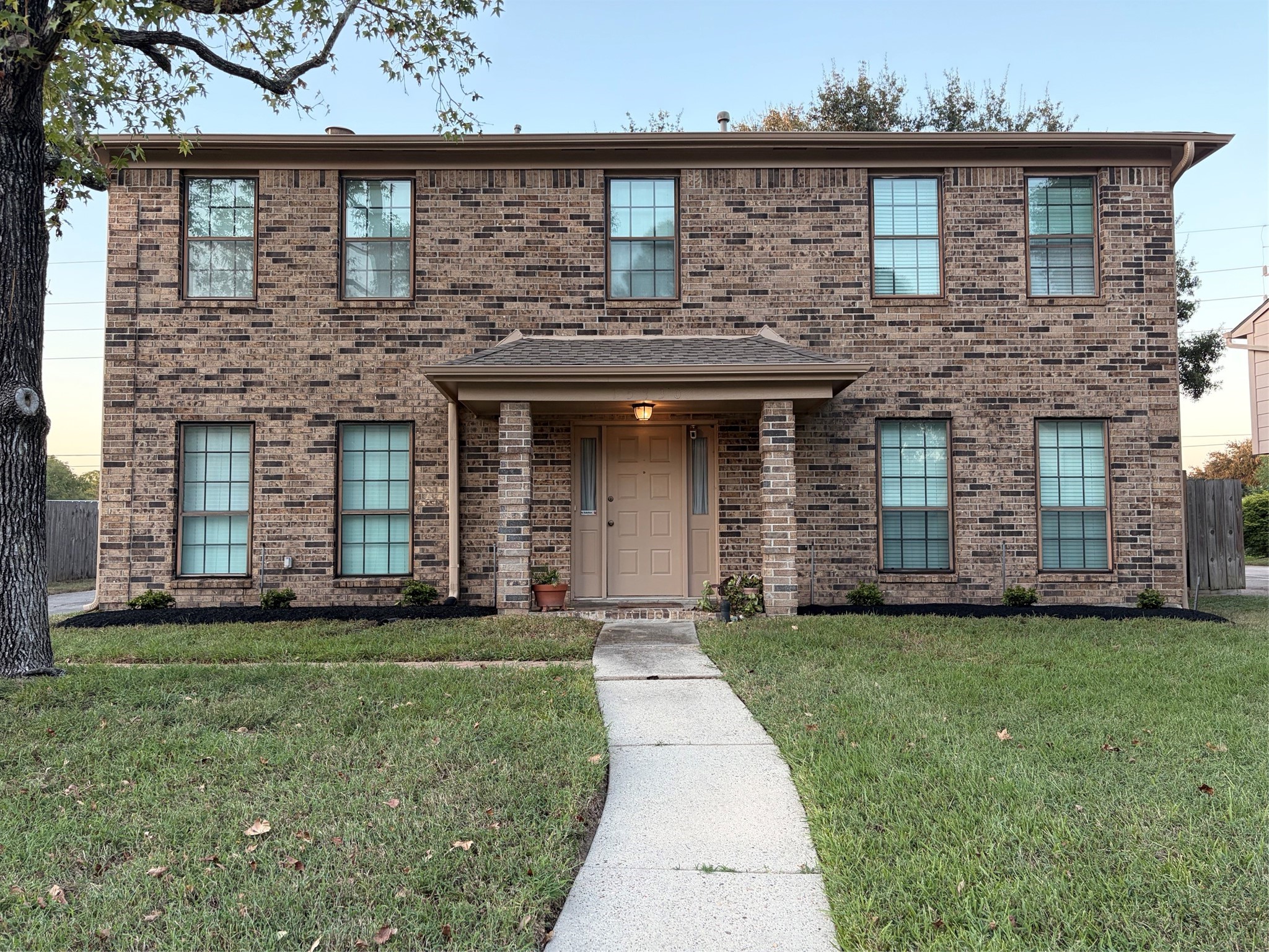 15730 Maple Manor Drive Property Photo 1