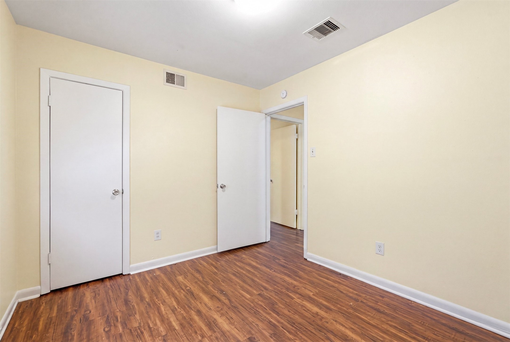10227 Glenmawr Drive Property Photo 19