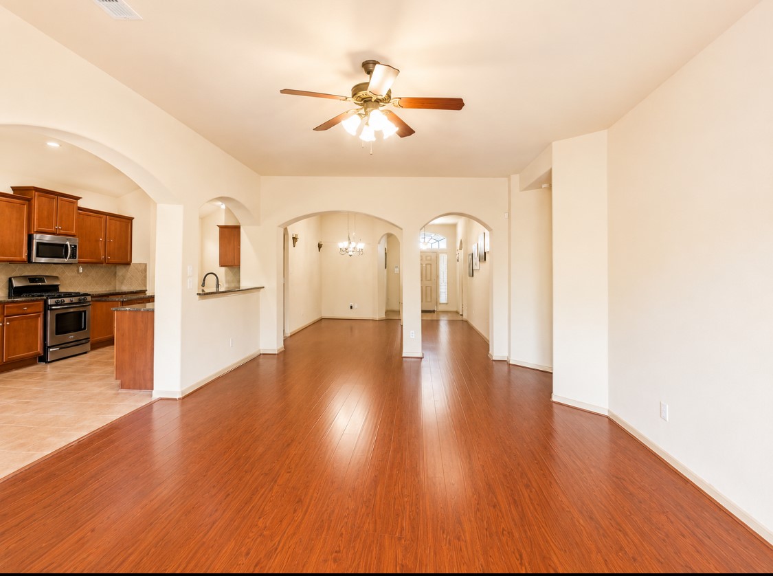 20331 Little Wing Drive Property Photo 11