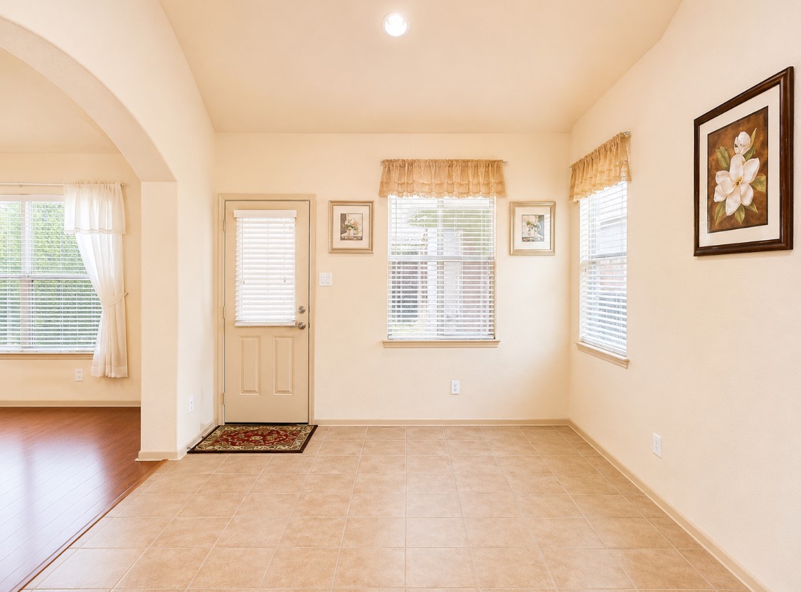 20331 Little Wing Drive Property Photo 12