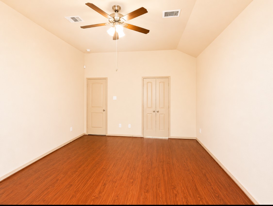 20331 Little Wing Drive Property Photo 27