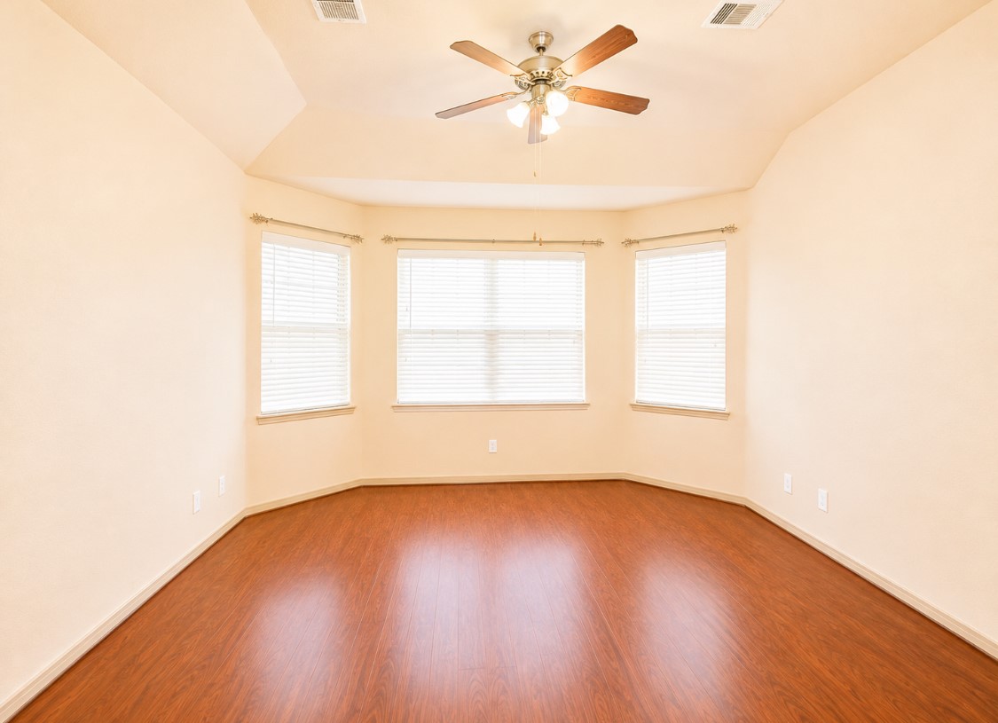 20331 Little Wing Drive Property Photo 28