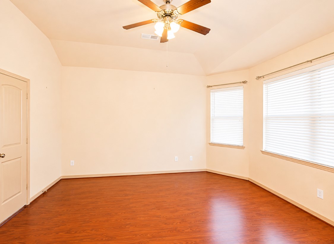 20331 Little Wing Drive Property Photo 29