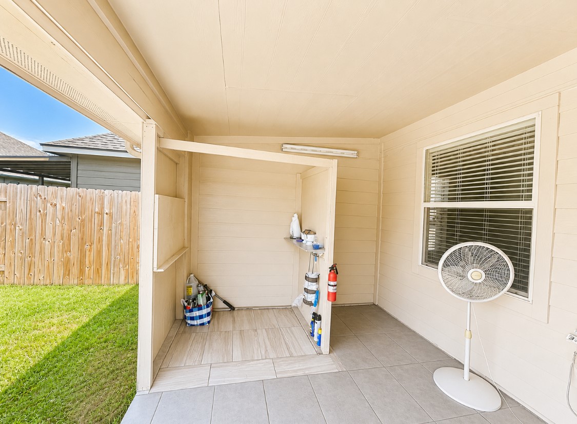 20331 Little Wing Drive Property Photo 37