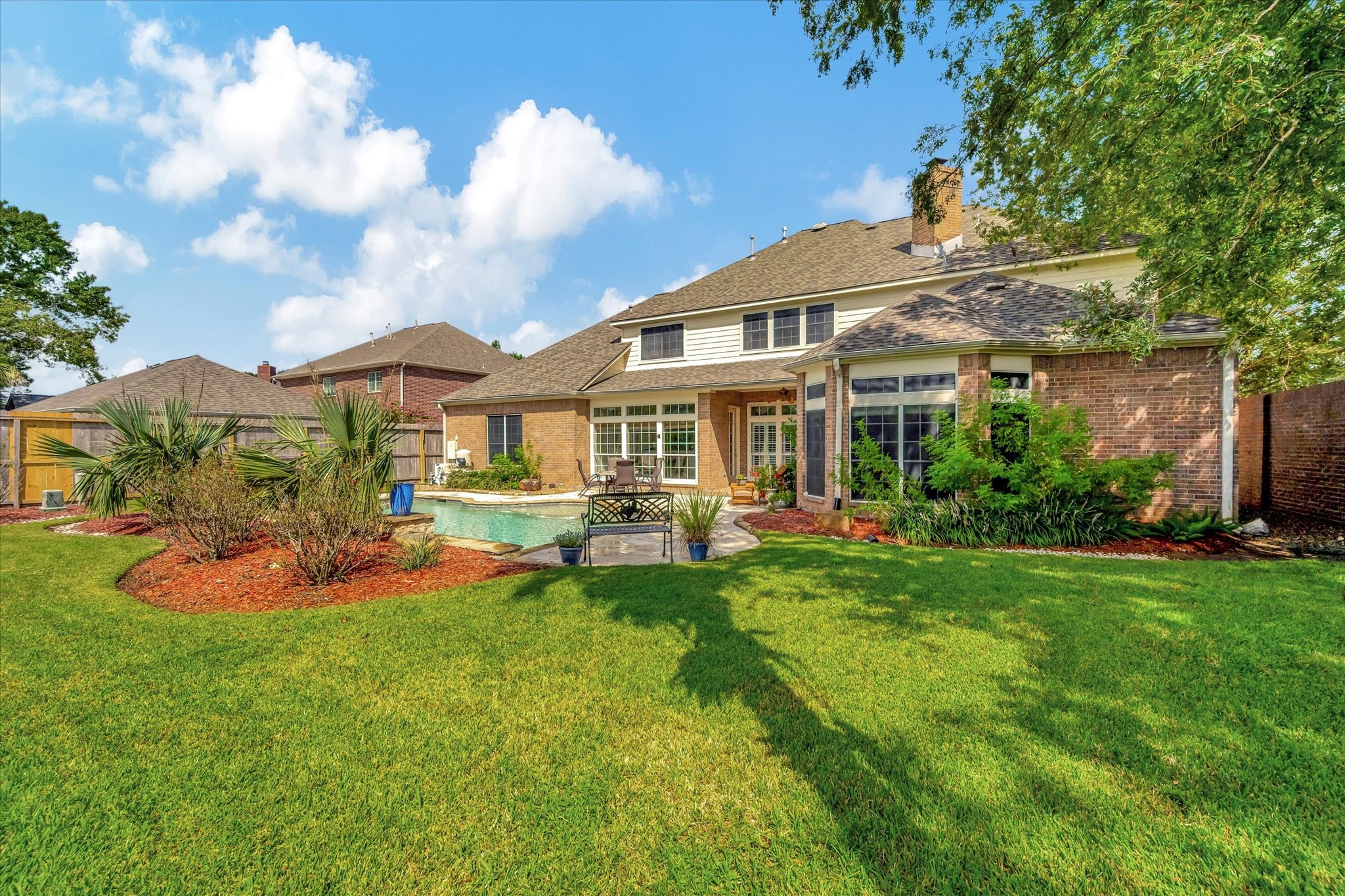 15534 Wooden Oak Court Property Photo 5