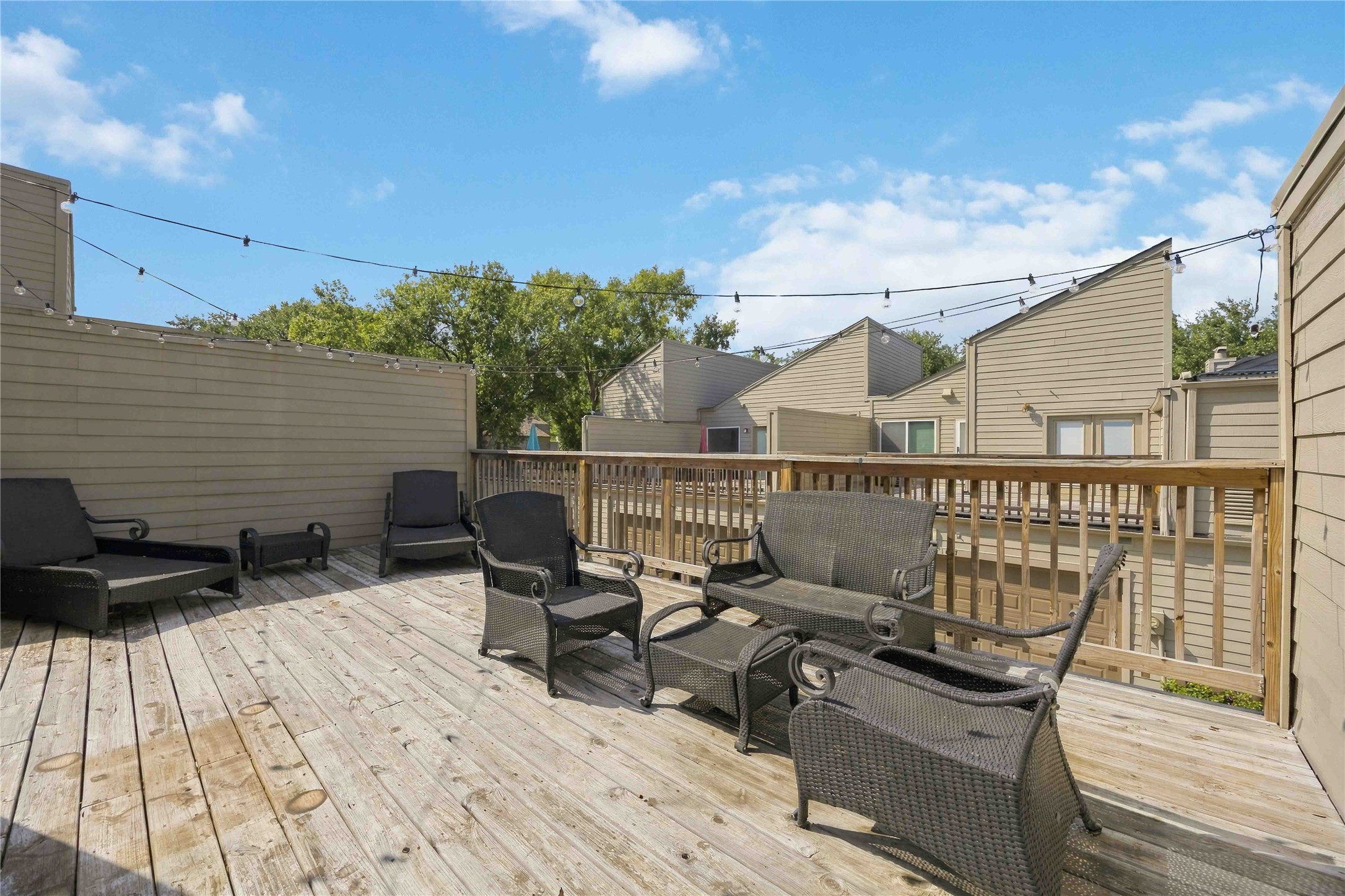 1669 Prairie Grove Drive Property Photo 12