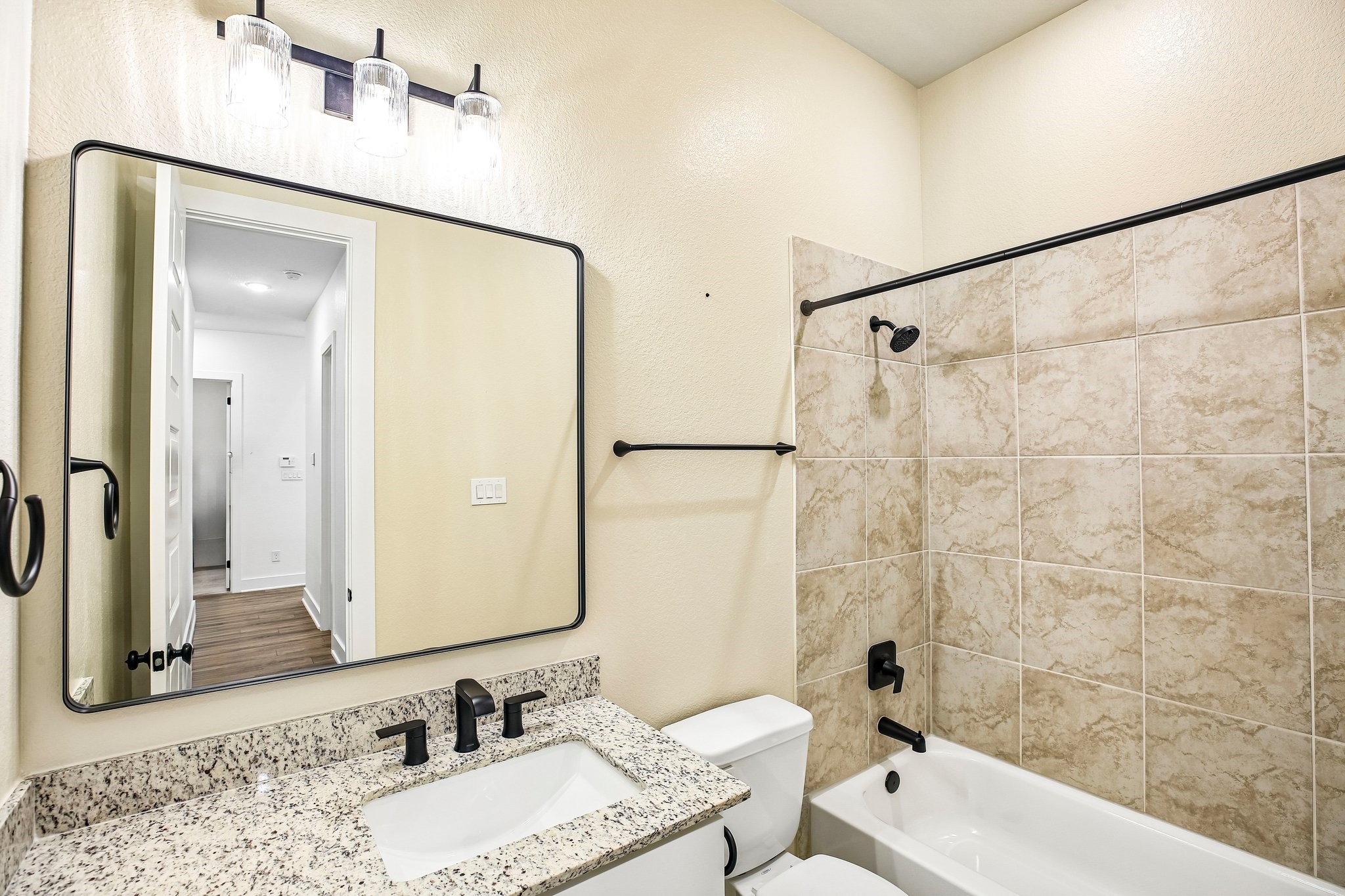 1923 Golden Leaf Drive Property Photo 33