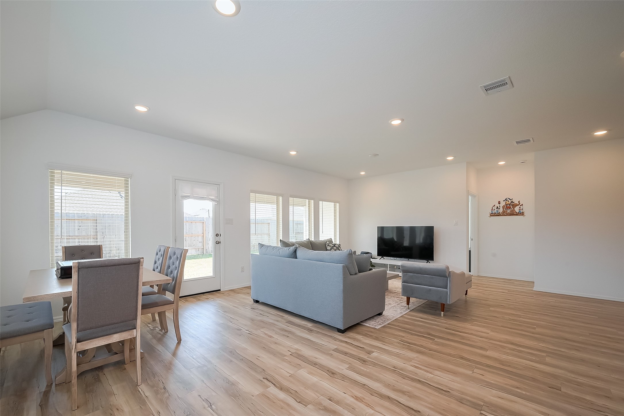 5343 Sleepy Fox Lane Property Photo 17