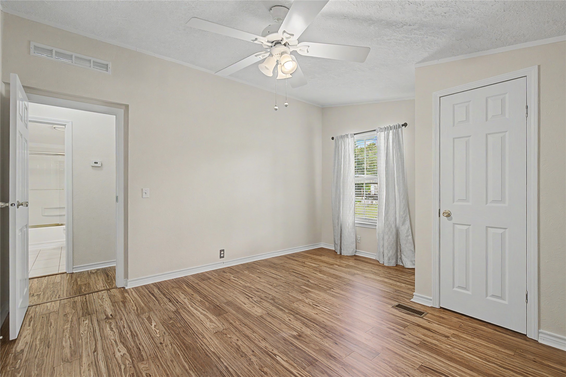 26190 Walnut Burl Property Photo 24