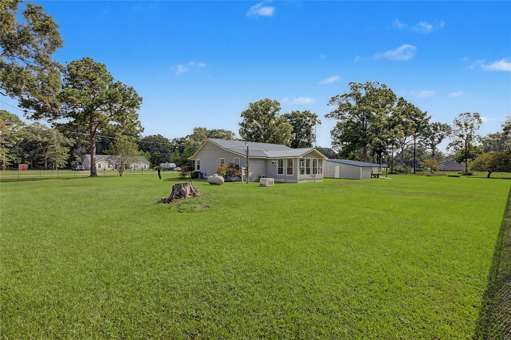 26190 Walnut Burl Property Photo 28