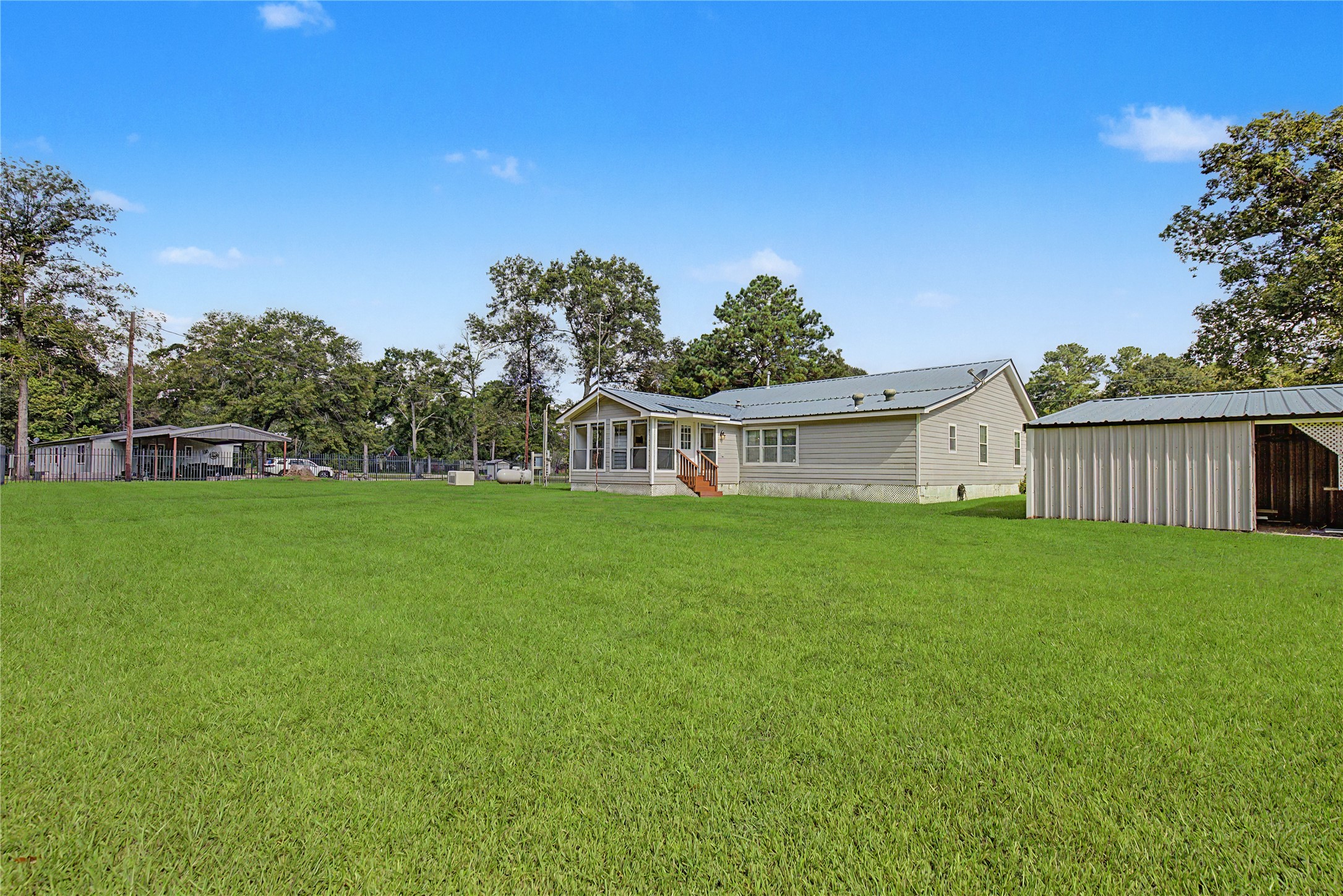 26190 Walnut Burl Property Photo 41