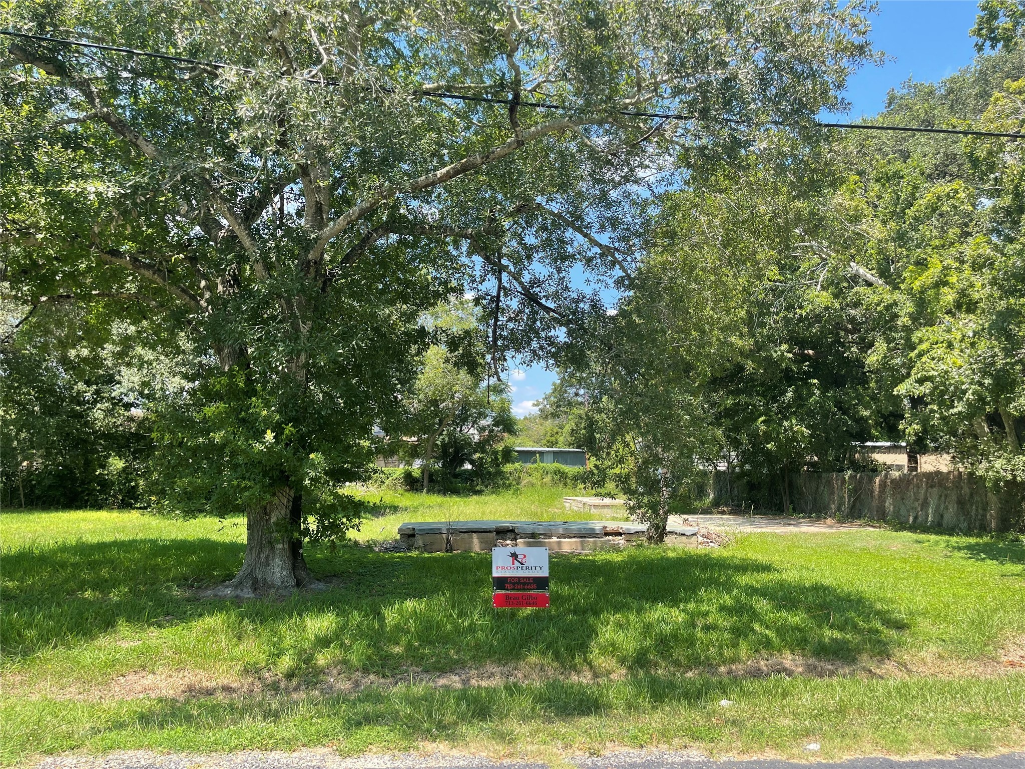 405 S Cameron Street Property Photo 1