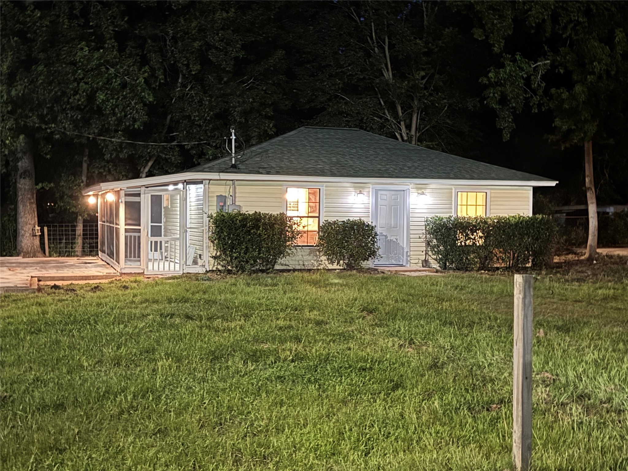 411 Lawrence Road Property Photo 1