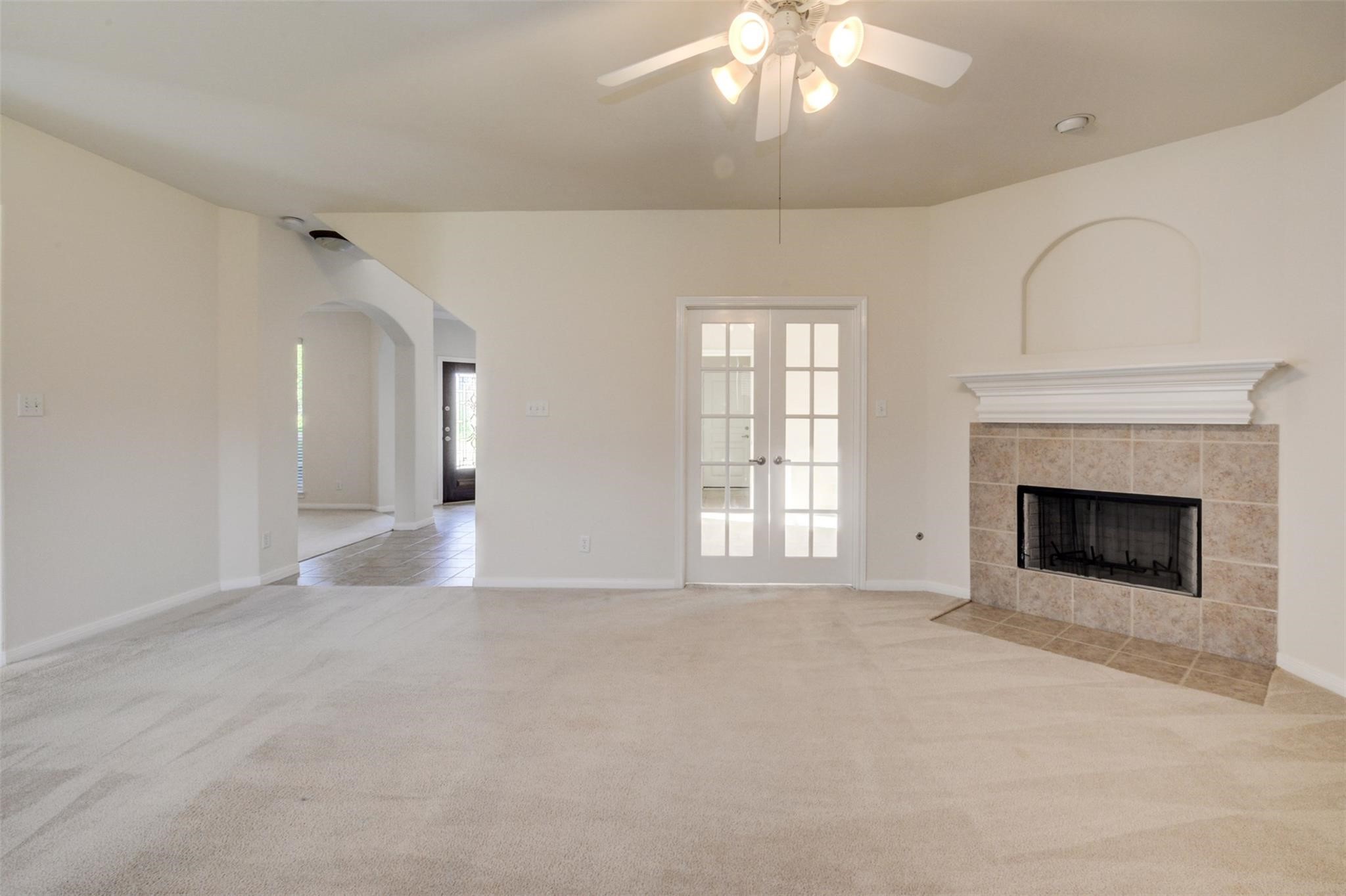 9115 Memorial Valley Drive Property Photo 20