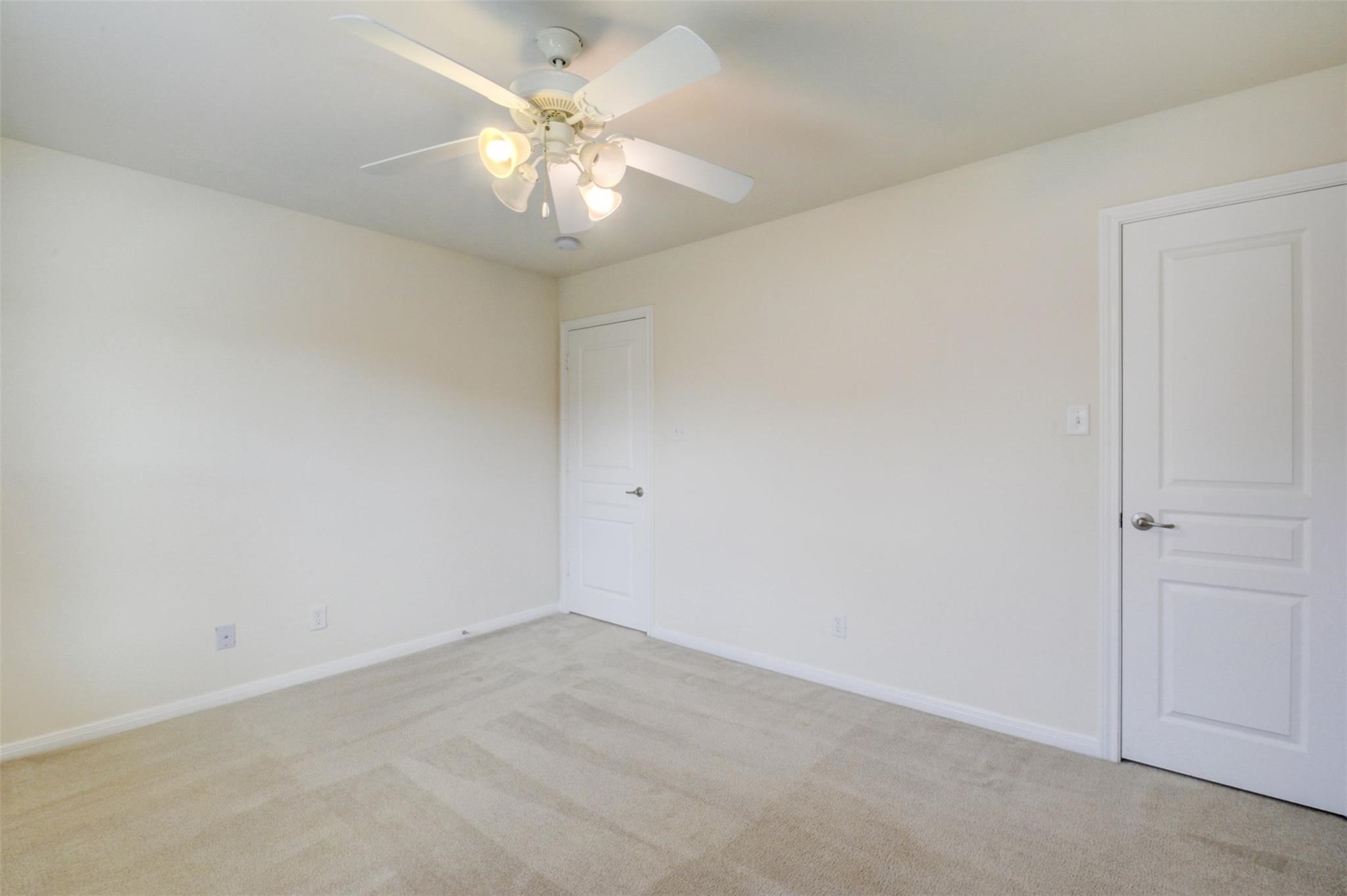 9115 Memorial Valley Drive Property Photo 37