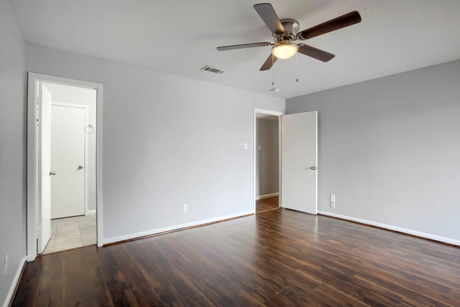 10075 Westpark Drive # 17, Houston Tx 77042 Property Photo 21
