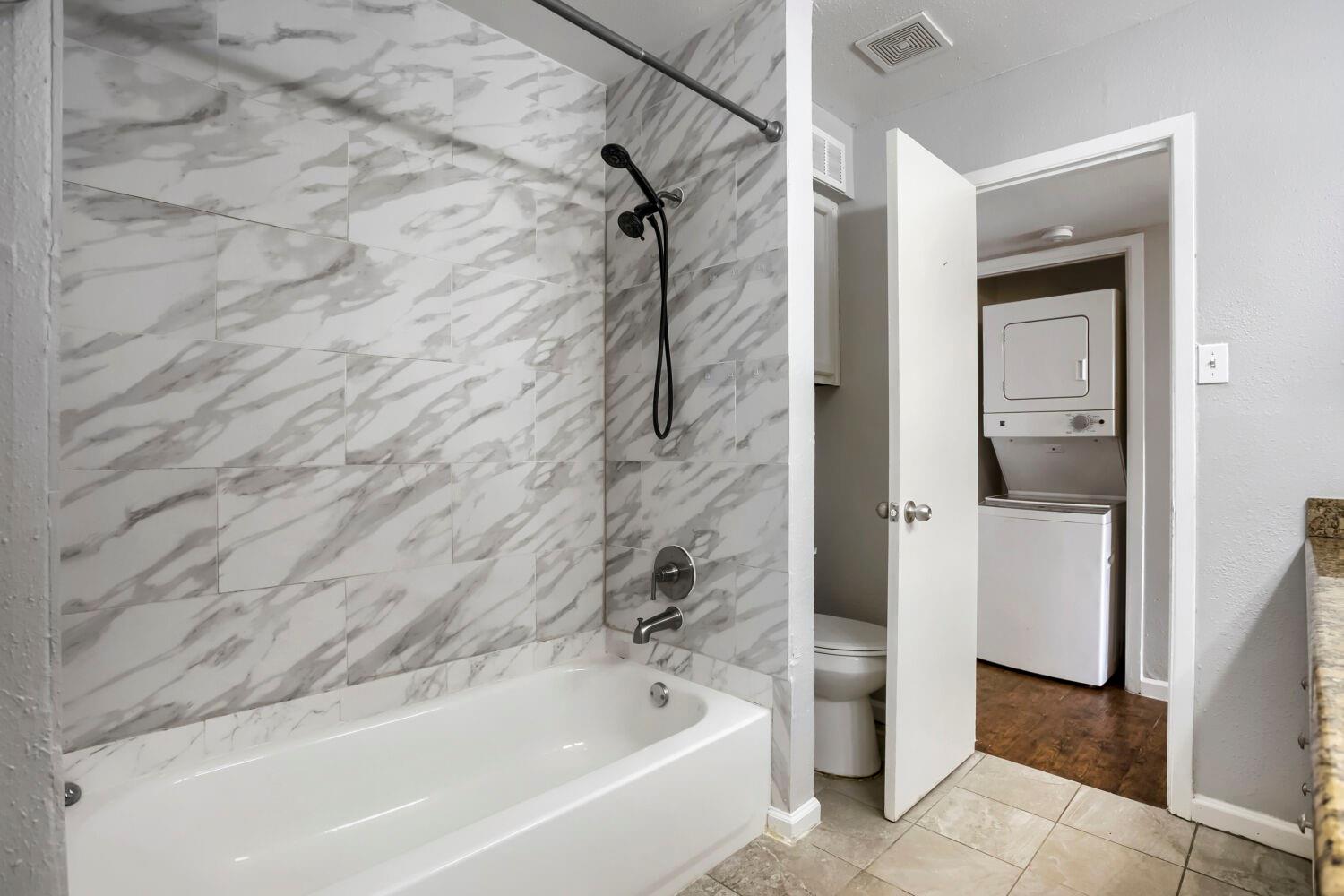 10075 Westpark Drive # 17, Houston Tx 77042 Property Photo 26