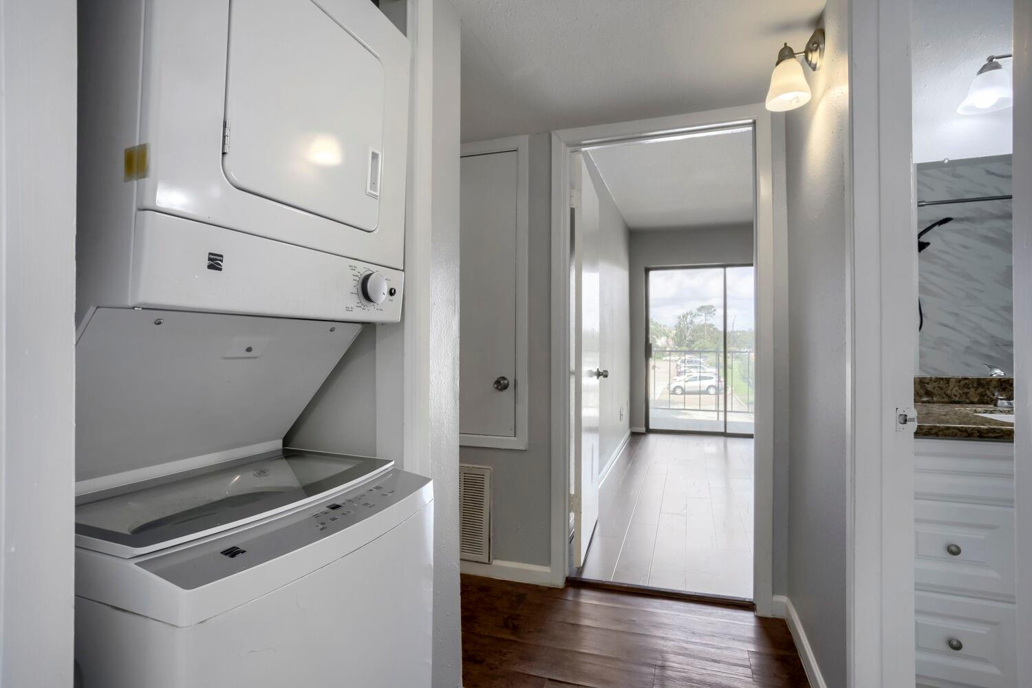 10075 Westpark Drive # 17, Houston Tx 77042 Property Photo 28