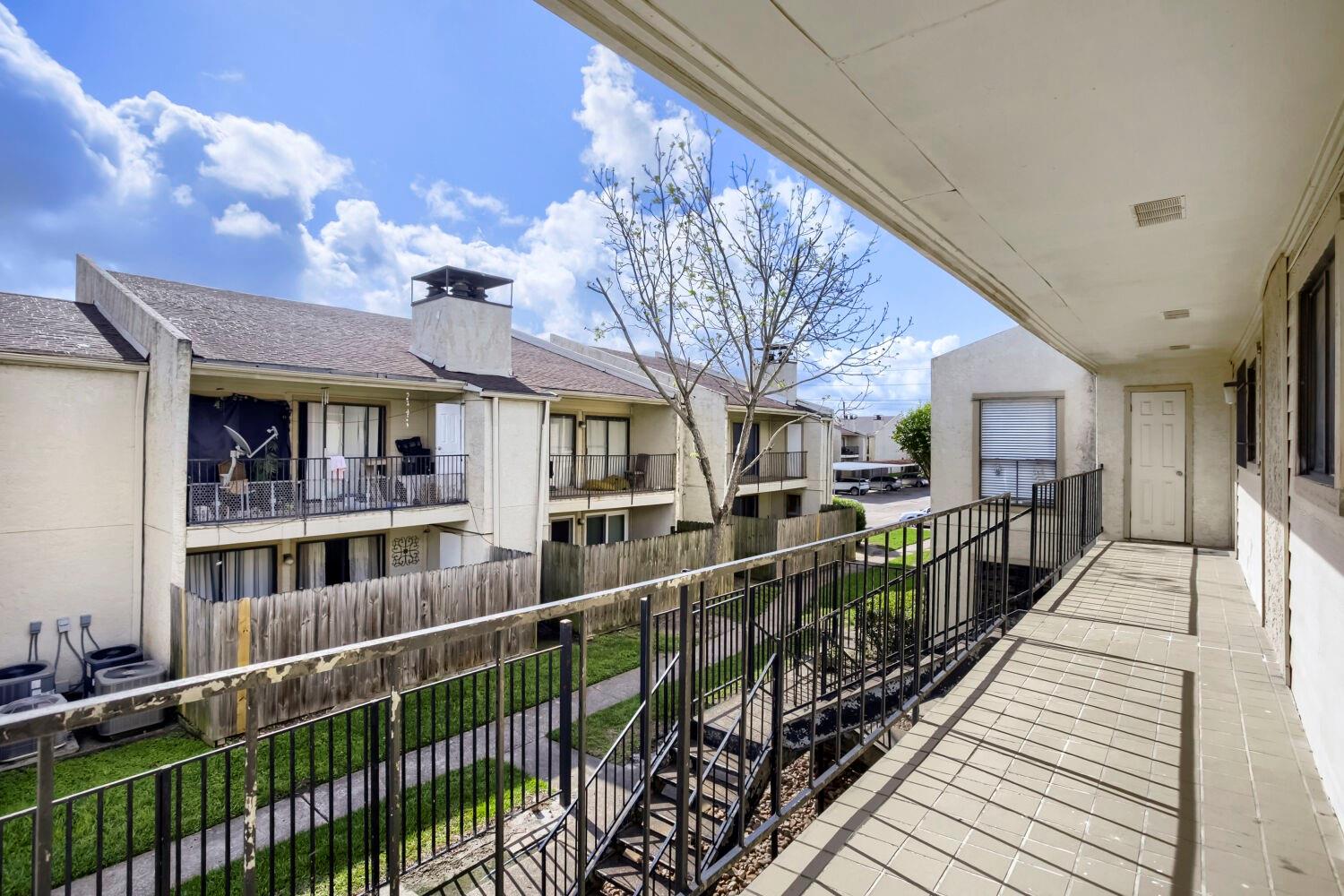 10075 Westpark Drive # 17, Houston Tx 77042 Property Photo 32