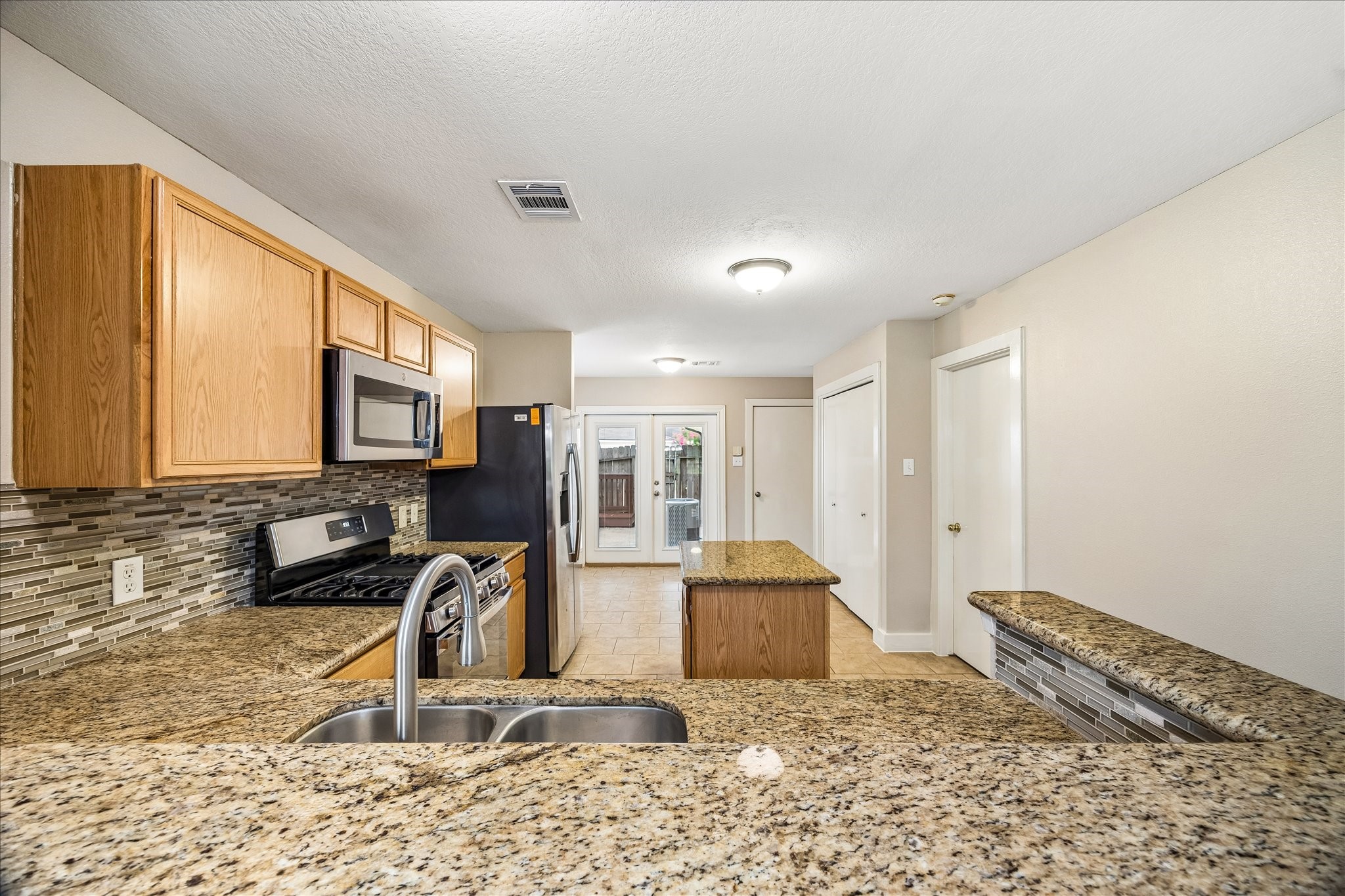 10819 Cobblecreek Way Property Photo 15