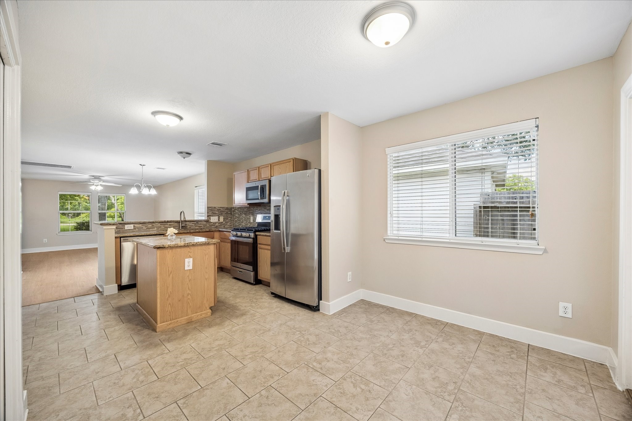 10819 Cobblecreek Way Property Photo 20
