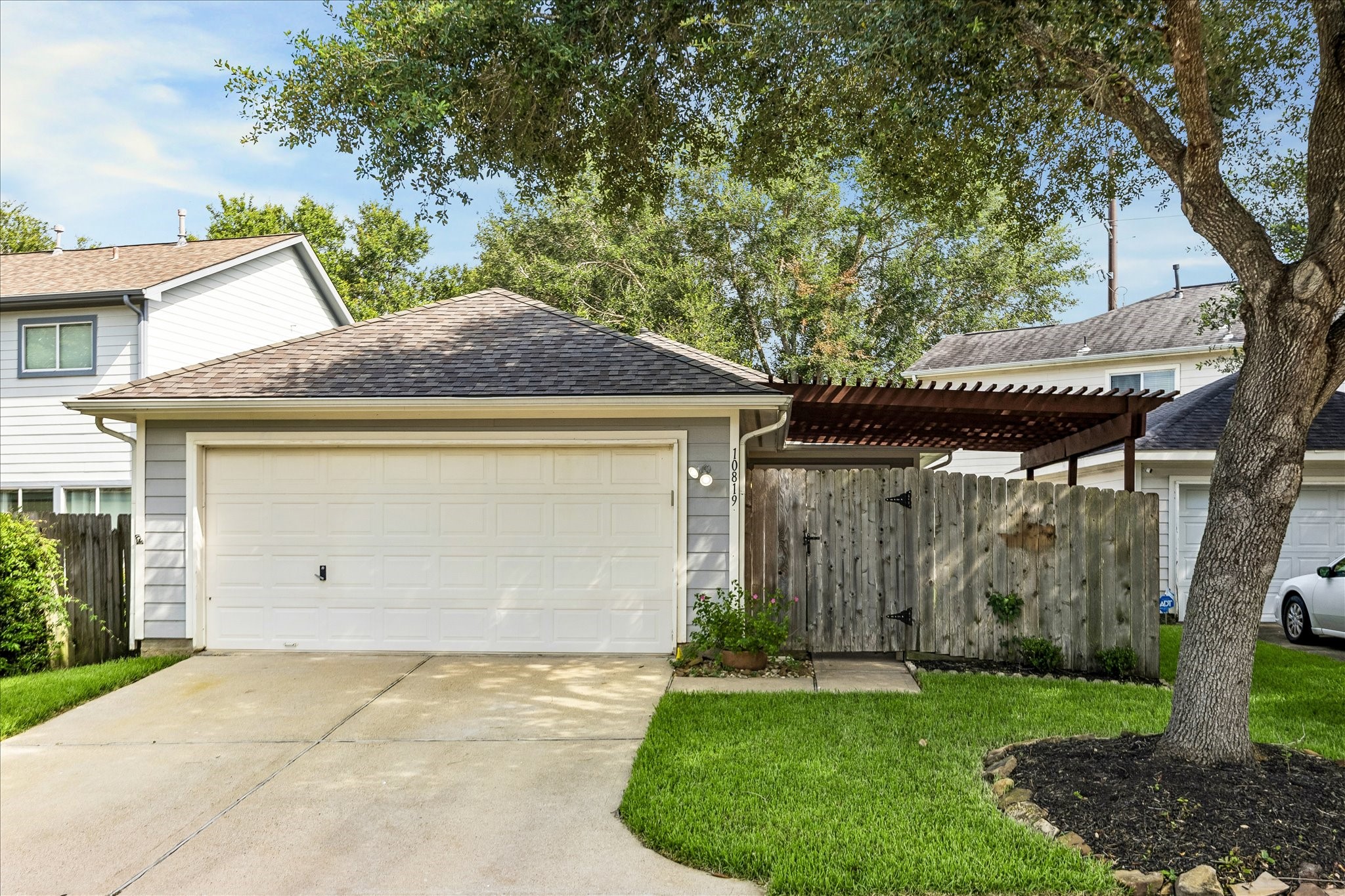 10819 Cobblecreek Way Property Photo 37