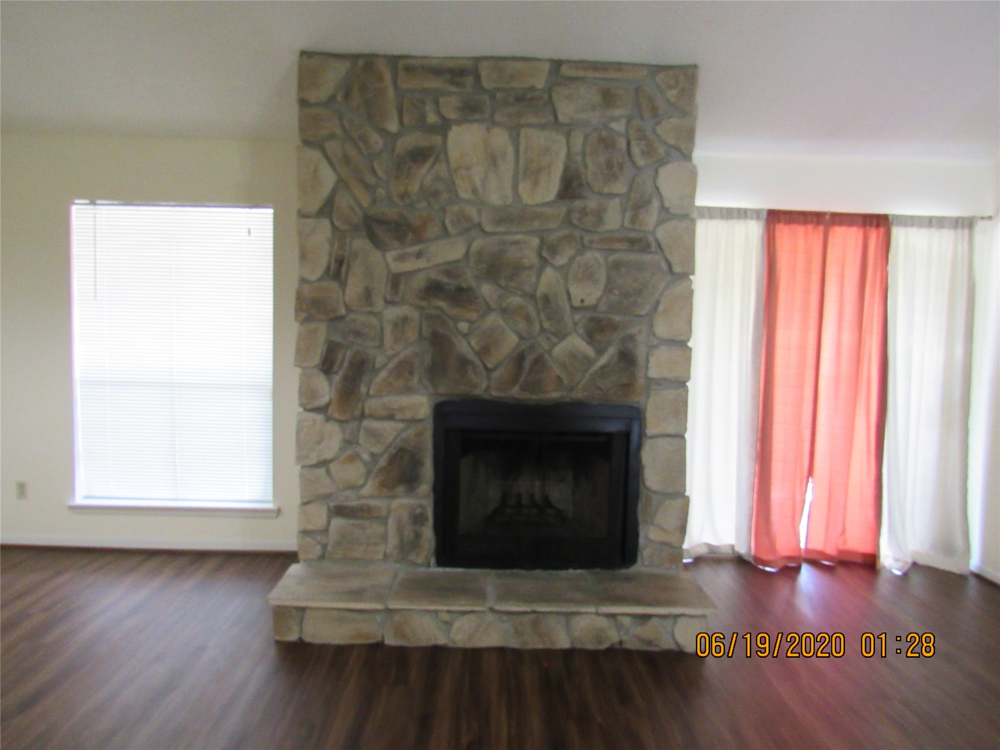 17401 Red Oak Drive 82 Property Photo 7