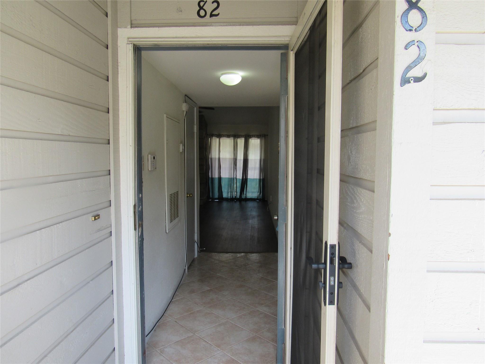 17401 Red Oak Drive 82 Property Photo 10