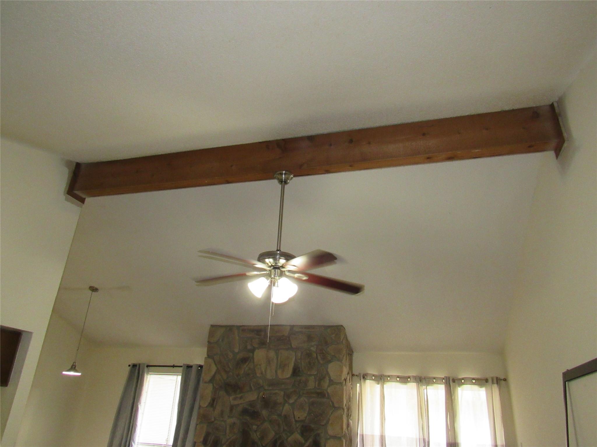 17401 Red Oak Drive 82 Property Photo 20