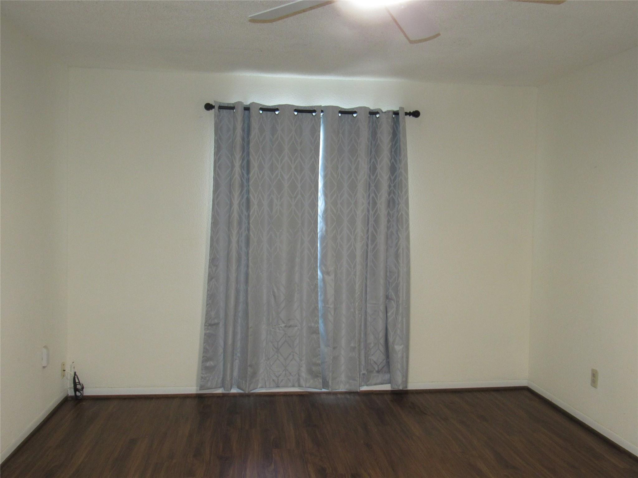 17401 Red Oak Drive 82 Property Photo 22