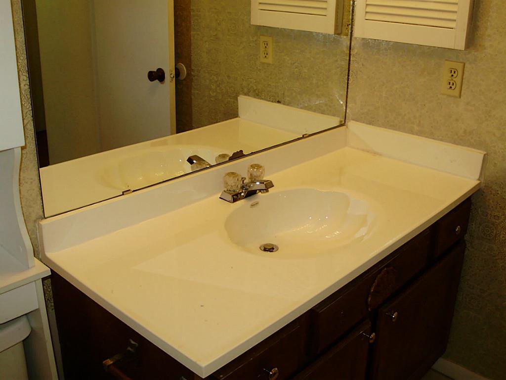 17401 Red Oak Drive 82 Property Photo 26